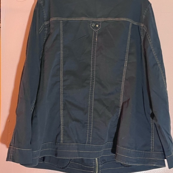 Avenue women’s Y2K plus size denim 90’s layering jacket.  Size 18/20 - Picture 2 of 10